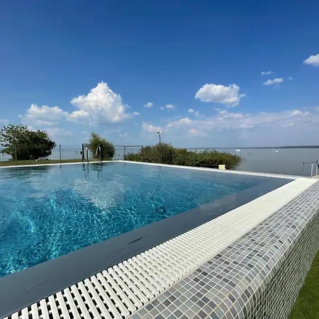 Amp - Apartmán Siófok