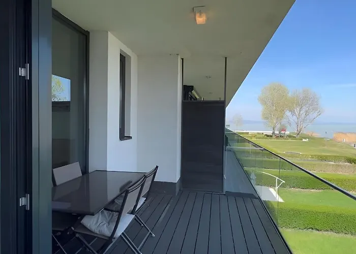 Apartament Amp - *